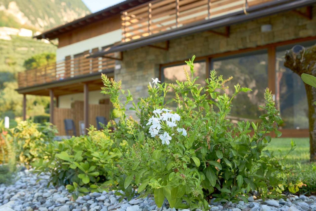 Agriturismo De Bas リーヴァ・デル・ガルダ エクステリア 写真
