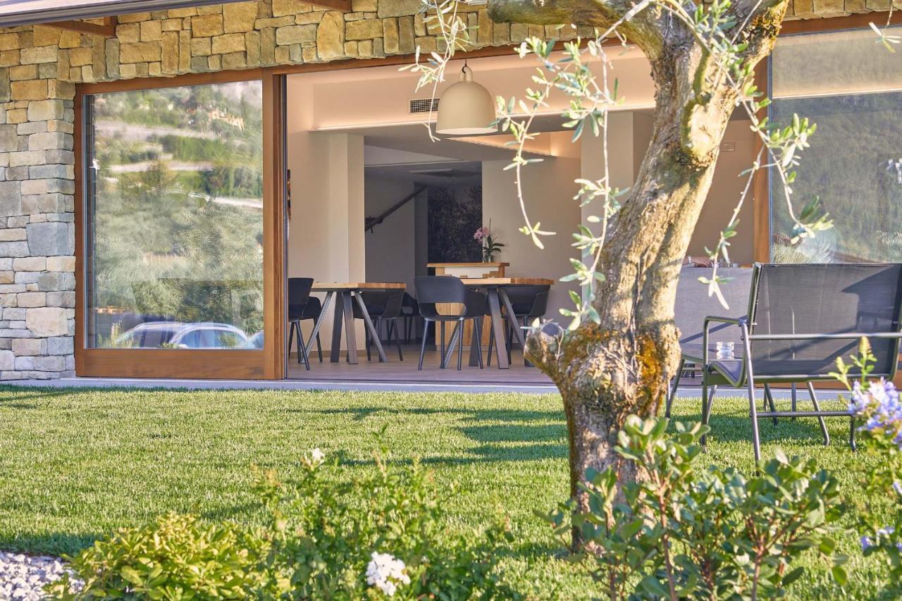 Agriturismo De Bas リーヴァ・デル・ガルダ エクステリア 写真